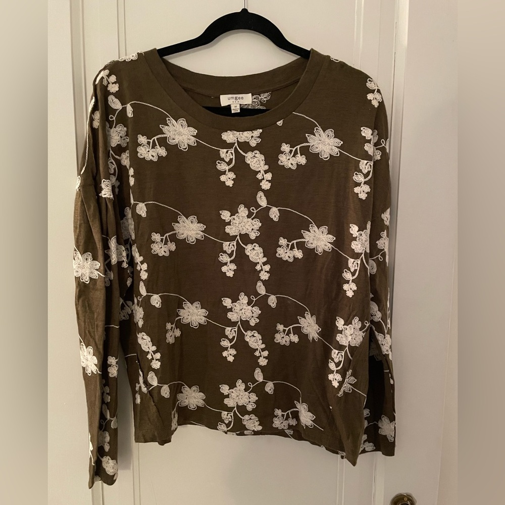 Long sleeve brown with white embroidery size medium